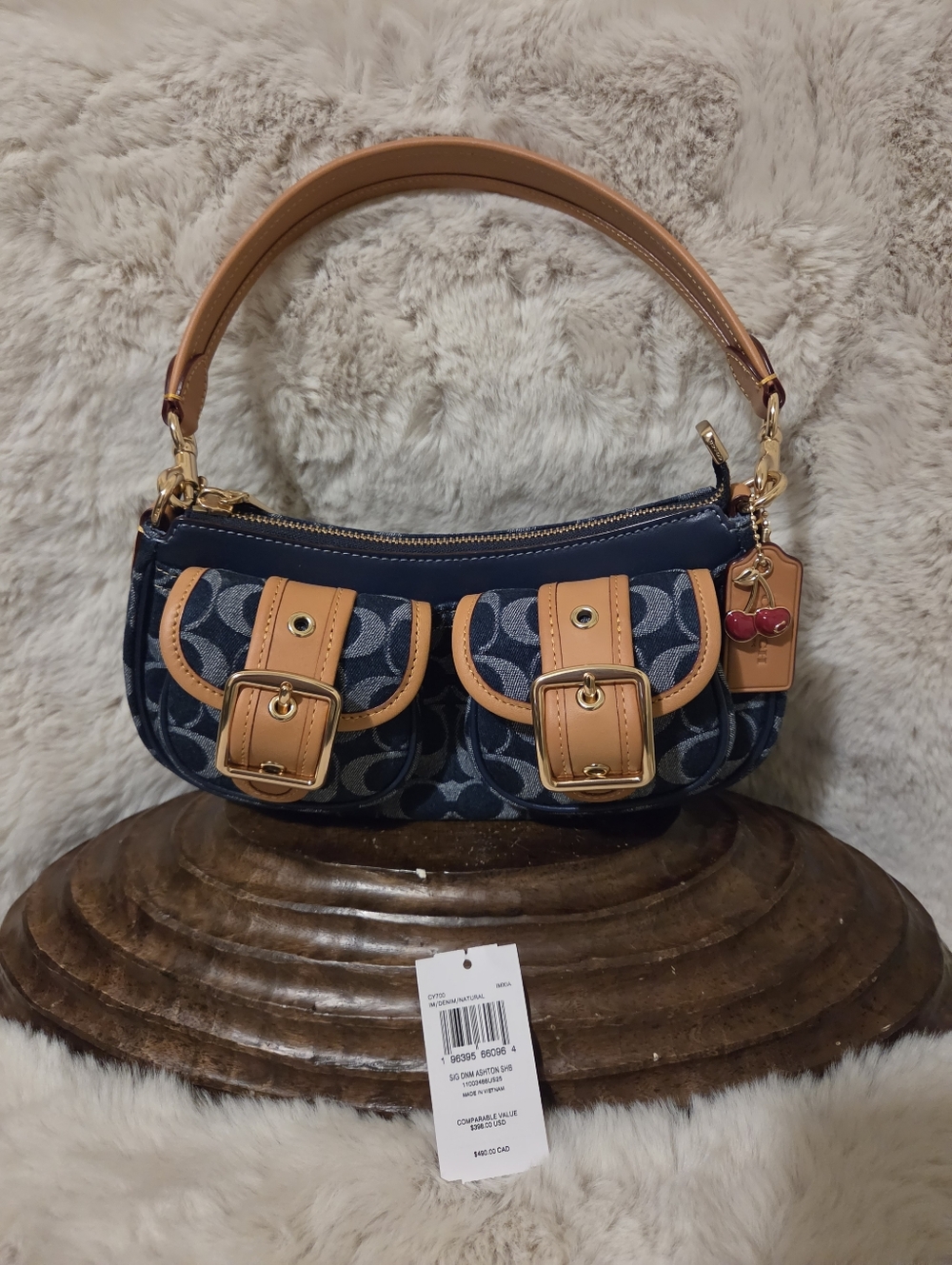 Coach Ashton Shoulder Bag